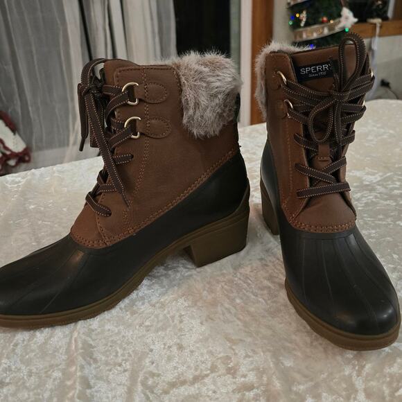 Sperry Shoes - Sperry Syren Heel Tan Boots. GREAT CONDITION. Womens Size: 11